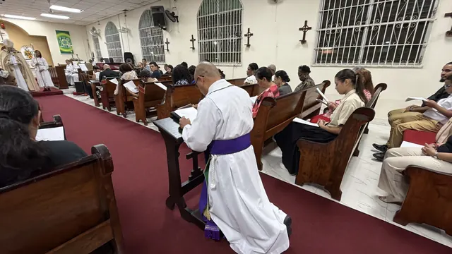 Fotografía 14 de la celebración de la instalación del Rector en la Parroquia Episcopal San Cristóbal.
