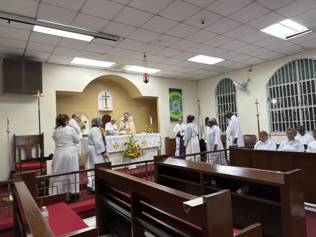 Fotografía 15 de la celebración de la instalación del Rector en la Parroquia Episcopal San Cristóbal.