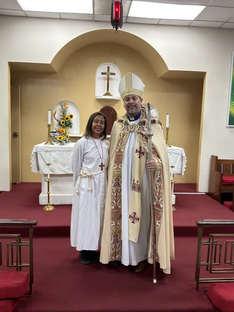 Fotografía 18 de la celebración de la instalación del Rector en la Parroquia Episcopal San Cristóbal.