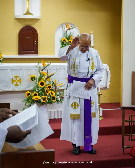 Fotografía 20 de la celebración de la instalación del Rector en la Parroquia Episcopal San Cristóbal.