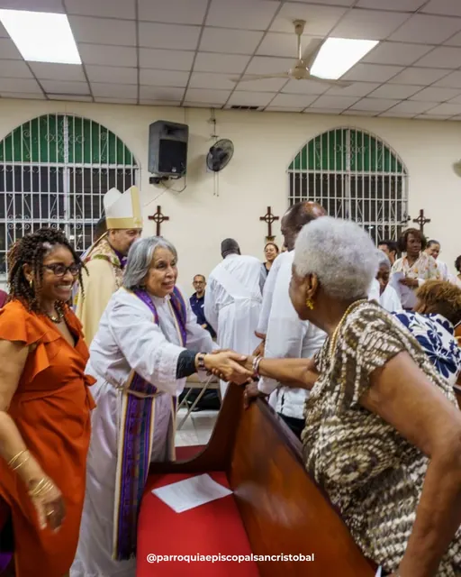 Fotografía 23 de la celebración de la instalación del Rector en la Parroquia Episcopal San Cristóbal.