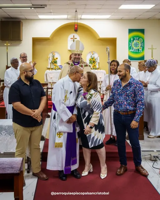 Fotografía 26 de la celebración de la instalación del Rector en la Parroquia Episcopal San Cristóbal.