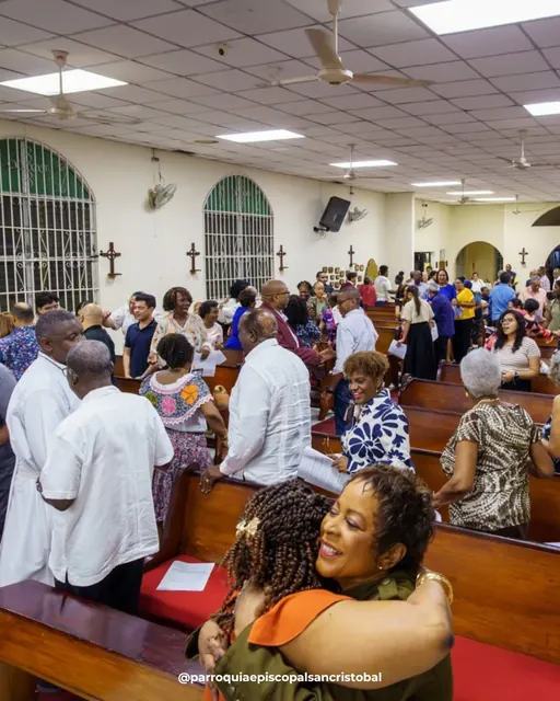 Fotografía 36 de la celebración de la instalación del Rector en la Parroquia Episcopal San Cristóbal.
